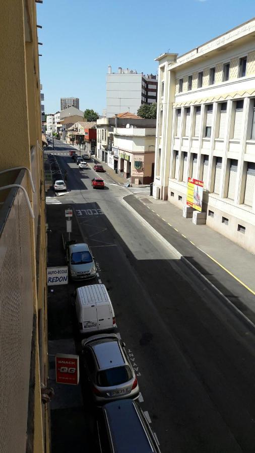 Nimes Studio Parking Dhuoda 外观 照片